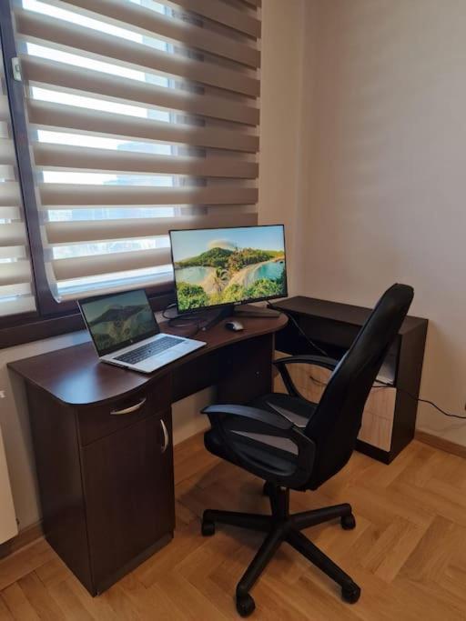 Very Spacious & Modern 3Bed Near Airport & Centre Sofia Esterno foto